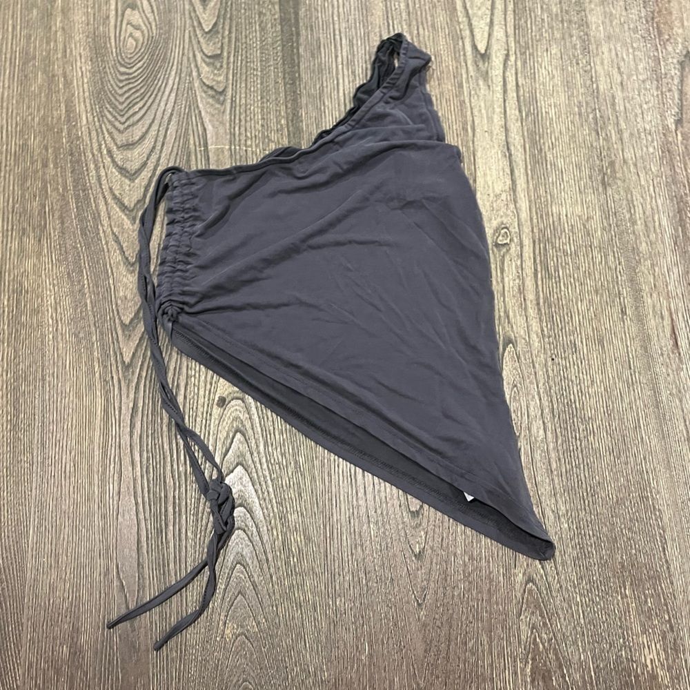 Edikted Tank Top One Shoulder Cropped Asymmetric Ruched Sides Gray Medium - Picture 4 of 4